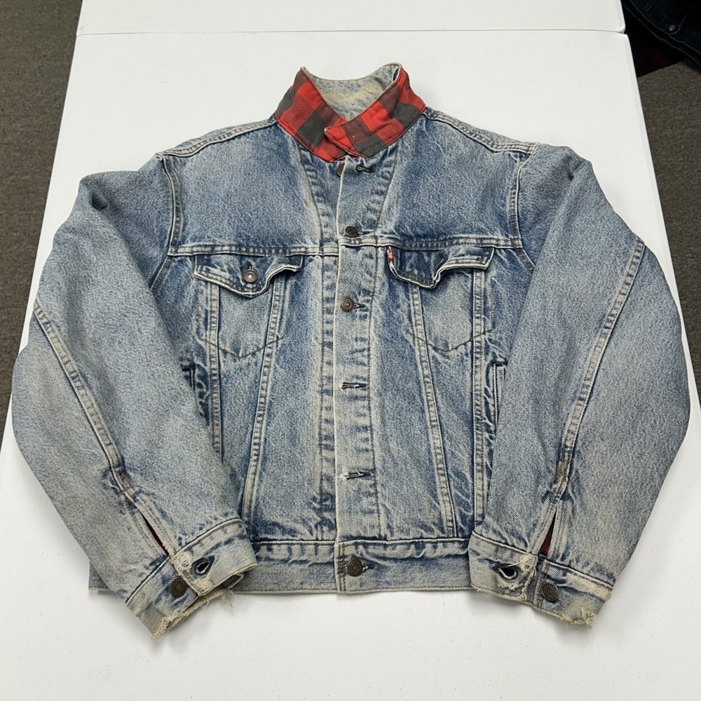80s Levi's Denim Jacket Mens M Blue Fair Flannel Lined Buffalo Plaid Distressed